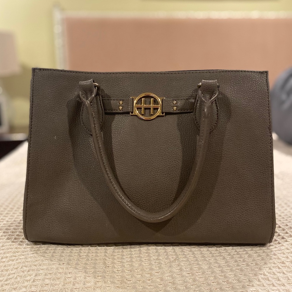 A nice purse used it a few times